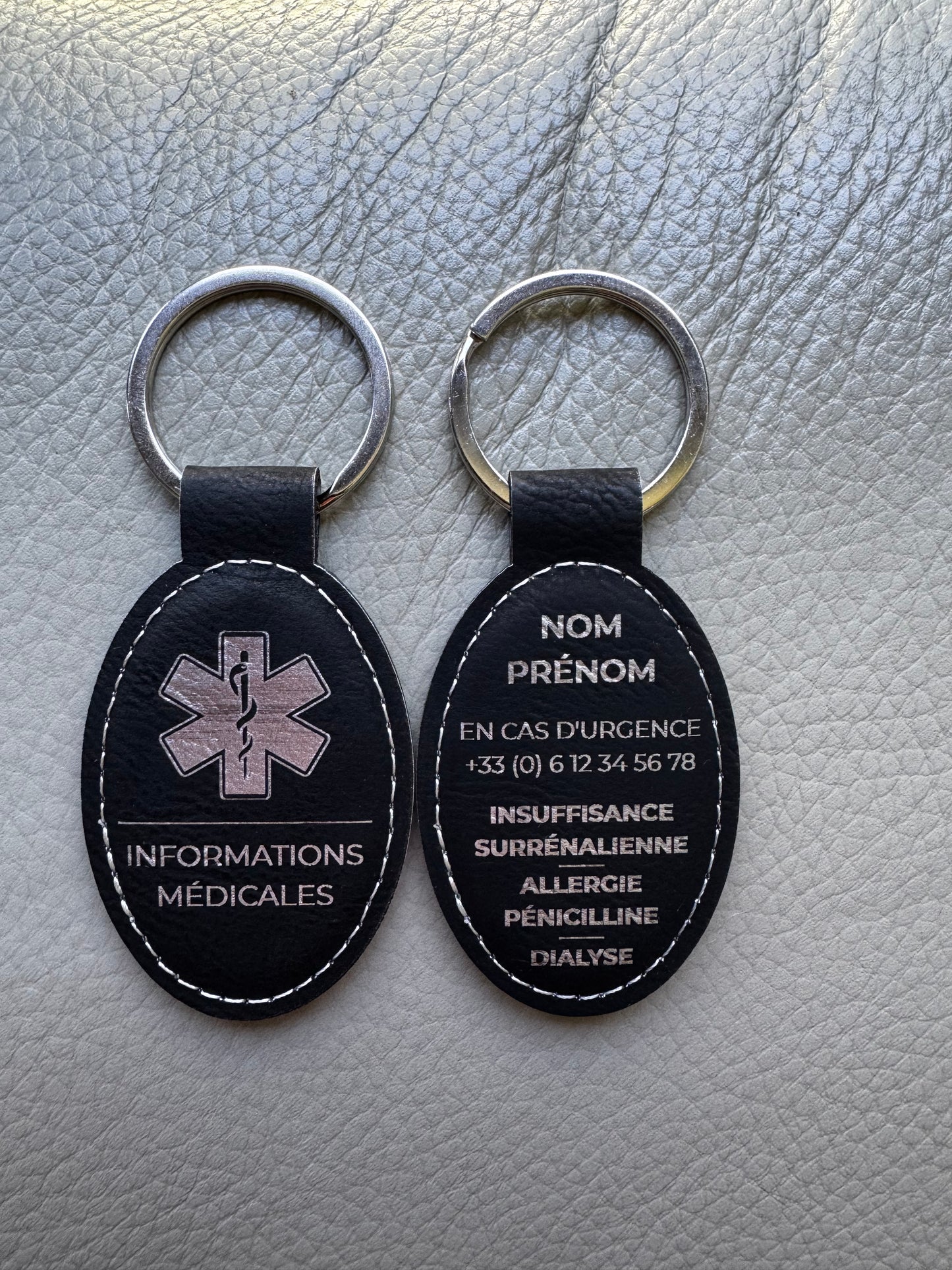 Porte clé personnalisé. Informations médicales