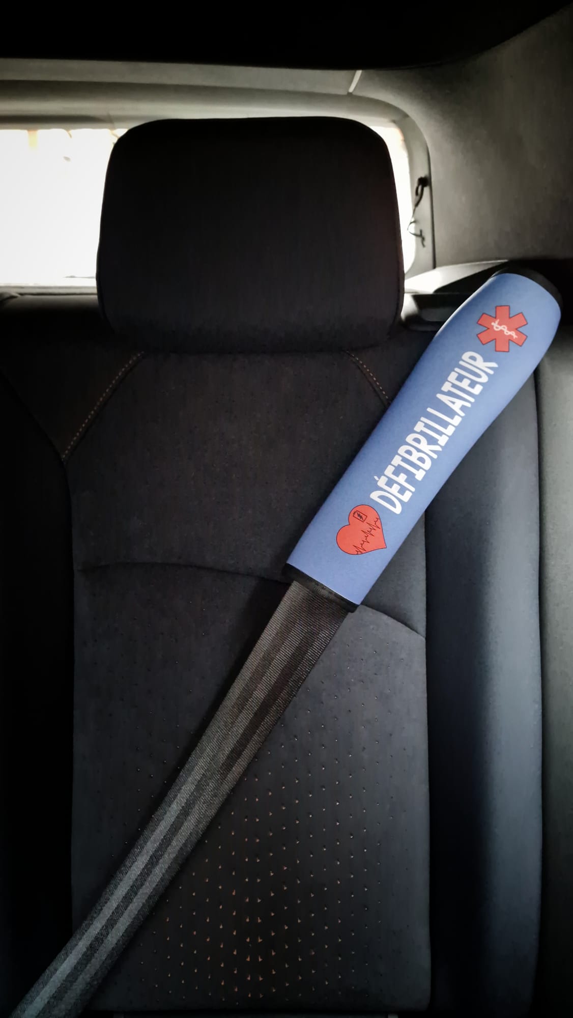 Protège ceinture de sécurité PACEMAKER/DEFIBRILLATEUR