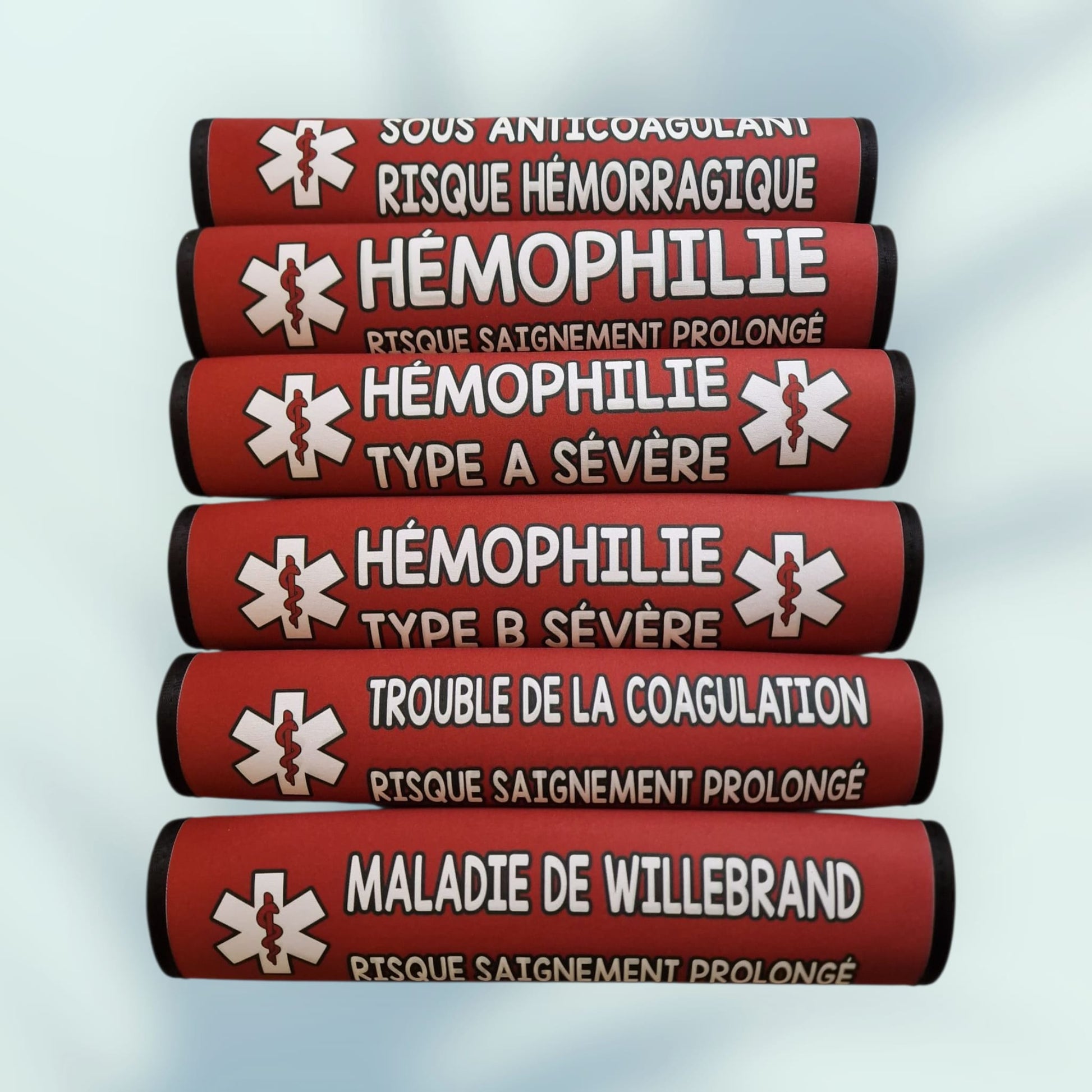 Ensemble 2 pièces brise-vitre 2 en 1 avec coupe-ceinture de sécurité et Ensemble 2 pièces brise-vitre 2 en 1 avec coupe-ceinture de sécurité et